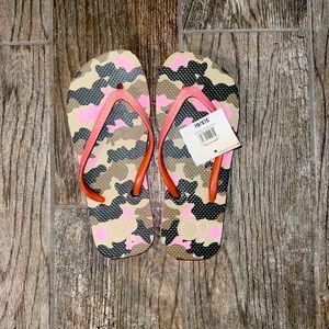 OP FLIP FLOP SANDALS SZ 5/6 NWT BOUTIQUE 👣
